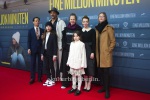 Karoline Herfurth, Tom Schilling, Pola Friedrichs und die echte Familie,"Eine Million Minuten", Roter Teppich zur Weltpremiere, ZOO PALAST, Berlin, 23.01.2024