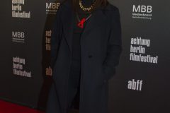 Lore Richter, "MAMBO MATERNICA",  Photo Call zur Premiere und Festival-Eröffnung, achtung berlin filmfestival, Colosseum, Berlin, 15.04.2026