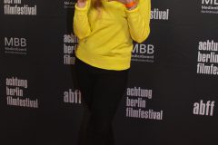 Sonja Kerskes, "MAMBO MATERNICA",  Photo Call zur Premiere und Festival-Eröffnung, achtung berlin filmfestival, Colosseum, Berlin, 15.04.2026