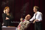 Peter Kremer (Thomas Mann), Imogen Kogge (Katia Mann / Therese Giehse), Judith Rosmair (Erika Mann ),  "Amazing Family", Renaissance-Theater, Berlin, Fotoprobe am 24.06.2021 (Premiere am 27.06.2021),