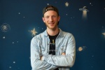 Sänger Jens Gilles, "ANOUK und das Geheimnis der Weihnachtszeit", Buchpräsentation (VÖ: 06.10.2023), Fabrik 23, Berlin, 05.10.2023