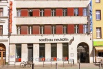 "Saalbau Neukölln" mit Cafe Rix, Galerie, Heimathafen Neukölln und Theater in der Karl-Marx-Strasse 141, "STADTANSICHTEN", Berlin, 01.04.2020