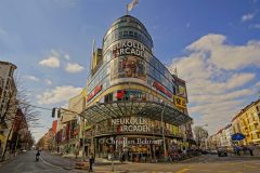 "Neukölln Arcaden" in der Karl-Marx-Strasse, "STADTANSICHTEN", Berlin, 01.04.2020
