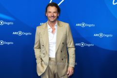 Stephan Luca, "BLUE HOUR", Photo Call, Hotel Telegraphenamt, Berlin, 13.02.2026