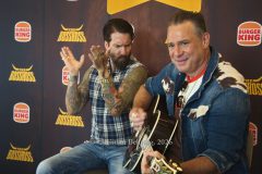 "The BossHoss - Das kleinste Konzert ihrer Bandgeschichte", Live Performance von Alec und Sascha im Burger King in der Landsberger Allee 119, Berlin, 18.06.2026