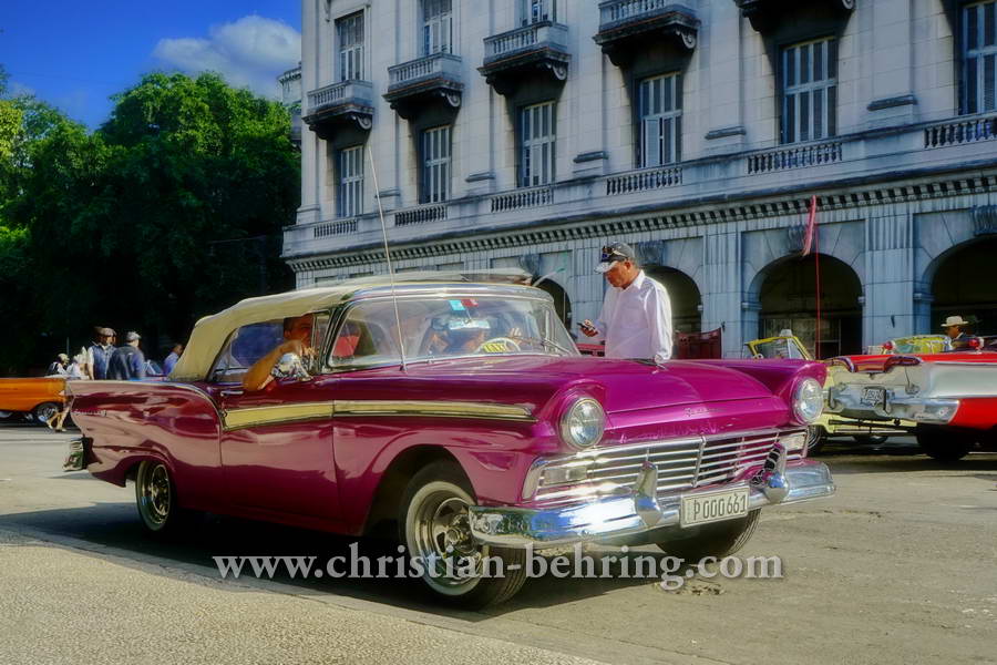 US-Oldtimer am Parque Central, la habana vieja, Havanna, Cuba, 28.01.2015 [(c) Christian Behring, www.christian-behring.com]