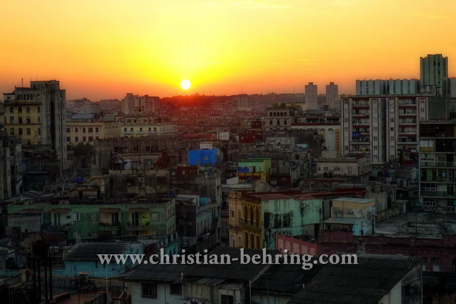 Blick von der Dachterrasse des Hotel Parque Central Richtung Westen, La habana vieja, Havanna, Cuba, 31.01.2015 [(c) Christian Behring, www.christian-behring.com]