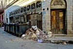 Muell und Muellcontainer in den Strasse Amargura der Altstadt, La habana vieja, Havanna, Cuba, 31.01.2015 [(c) Christian Behring, www.christian-behring.com]