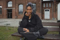 "Dominique Fils-Aime", Photocall, "Siebenklang-Festival im Ofenhaus Am Gaswerk, Bernau bei Berlin, 27.03.2026