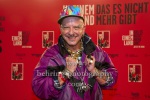 Stil-Ikone und Vorlage für die Rolle des Rudi, Frank Schäfer, "IN EINEM LAND DAS ES NICHT MEHR GIBT", Photocall am Roten Teppich zur Berlin-Premiere in einem Kino, das es nicht mehr gibt, dem Colosseum, Berlin, 05.10.2022