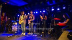 Pau Dones - singer, guitar, David Muñoz - guitar, Jordi Vericat - bass guitar, Alex Tenas - drum, Jaime Burgos - keyboards, Jimmy Jenks - sax, "JARABE DE PALO", Tour Americano 2015, Konzert im BiNuu am 07.06.2015, in  Berlin, Germany,