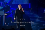 "Roland Kaiser", Konzert im Rahmen der "Stromaufwaerts - Kaiser singt Kaiser"-Tour in der Mercedes-Benz Arena, Berlin, 01.12.2018, (Aufzeichnung fuer rbb: Am Freitag, 28. Dezember 2018 um 20.15 Uhr im rbb Fernsehen)