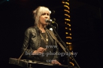 Megan Lovell (harmony vocals, dobro, lap steel), "LARKIN POE", Photocall im Postbahnhof am 01.04.2015, in  Berlin, Germany, (Photo: Christian Behring, www.christian-behring.com)