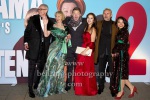 "LEGAL AFFAIRS, Dreharbeiten am Kurfuerstendamm 211, Cinema Paris, Szene: Roter Teppich zur Premiere des neuen Films "Bei Mama schmeckt`s am Besten 2" mit Hauptdarsteller Vincent Paulsen (Vincent Krueger), Cast, Crew und weiteren prominenten Gaesten, Berlin, 11.12.2020