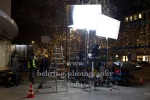 "LEGAL AFFAIRS, Dreharbeiten am Kurfuerstendamm 211, Cinema Paris, Szene: Roter Teppich zur Premiere des neuen Films "Bei Mama schmeckt`s am Besten 2", Berlin, 11.12.2020