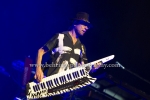 "Manfred Manns Earth Band", Manfred Mann (Keyboard), Robert Hart (Vocal), Mick Rogers (Vocal, Guitar), Steve Kinch (Bass), Jimmy Copley(Drums), Konzert im Admiralspalast in Berlin, 20.04.2017 [Photo: Christian Behring]