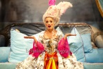 Anna Thalbach, "MARIE-ANTOINETTE oder Kuchen für alle!", Fotoprobe am 27.10.22 in der Komödie am Kurfürstendamm im Schiller Theater, Premiere am 31.10.2022