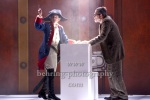 Jytte-Merle Böhrnsen (Münchhausen), Matthias Freihof (Freud), "MÜNCHHAUSEN - ODER FREUDS LETZTE REISE", Komödie am Kurfürstendamm im Schiller Theater, Premiere am 25.09.2022