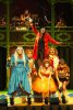 Manal Raga a Sabit (Anita, Lola Montez, Ludwigs Mutter), Tobias Bonn (Daniel, Ludwig I. von Bayern), Christoph Marti (MC, Napoleon), Marie Cecile Nest (Caroline, Therese von Sachsen), Moritz C. Winklmayr (Tony, Ludwigs Vater, Ludwigs Tochter, Thereses Vater), Heather Litteer (Barb, Thereses Mutter, Charlotte von Breidbach-Bürresheim), Winnie Böwe (Valerie), "OKTOBERFEST - The Musical, Beinah wahr...", Fotoprobe am 05.07.2024 im Renaisance-Theater, Berlin, Premiere: 07.07.2024