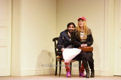 Christin Nichols (Helena), Tanju Bilir (Jonas), "Sophia oder das Emde der Humanisten", Deutsche Erstaufführung, Fotoprobe am 11.03.2026 im Renaissance Theater, Berlin, Premiere am 15.03.2026