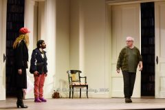 Joachim Krol (Wolfgang), Christin Nichols (Helena), Tanju Bilir (Jonas), "Sophia oder das Emde der Humanisten", Deutsche Erstaufführung, Fotoprobe am 11.03.2026 im Renaissance Theater, Berlin, Premiere am 15.03.2026