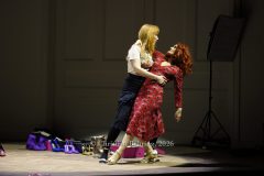 Katharine Mehrling (Sophia), Christin Nichols (Helena), "Sophia oder das Emde der Humanisten", Deutsche Erstaufführung, Fotoprobe am 11.03.2026 im Renaissance Theater, Berlin, Premiere am 15.03.2026