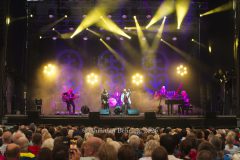 Uwe Hassbecker, Julia Neigel, Toni Krahl, Jäcki Reznicek, Ritchie Barton, "SILLY mit Julia Neigel und Very Special Guest Toni Krahl", Konzert im Rahmen der "elektroAkustik – Open Air Tour" im Waschhaus - Open Air in Potsdam am 17.07.2026