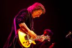 "STEVE HACKETT, Konzert im Rahmen der "Genesis Greats, Lamb Highlights & Solo"-Tour in der Uber Eats Music Hall, Berlin, 08.05.2025