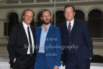 "Unterwerfung" (Verfilmung des Roman von Michel Houellebecq), Edgar Selge und Matthias Brandt unter der Regie von Titus Selge (Bildmitte), Lichthof des Hauptgebaeudes der TU, Haupteingang Strasse des 17. Juni, Berlin, 23.10.2017,