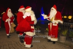 Weihnachtsmaenner und Engel  unterziehen sich einer Pruefung durch den Oberweihnachtsmann ehrenhalber, "Weihnachten im Tierpark - Weihnachtsmannvollversammlung", Tierpark, Berlin, 01.12.2019