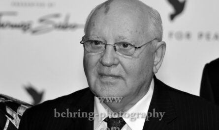 "Michail Gorbatschow 2022 gestorben", Cinema for Peace, Berlin, 15.02.2010