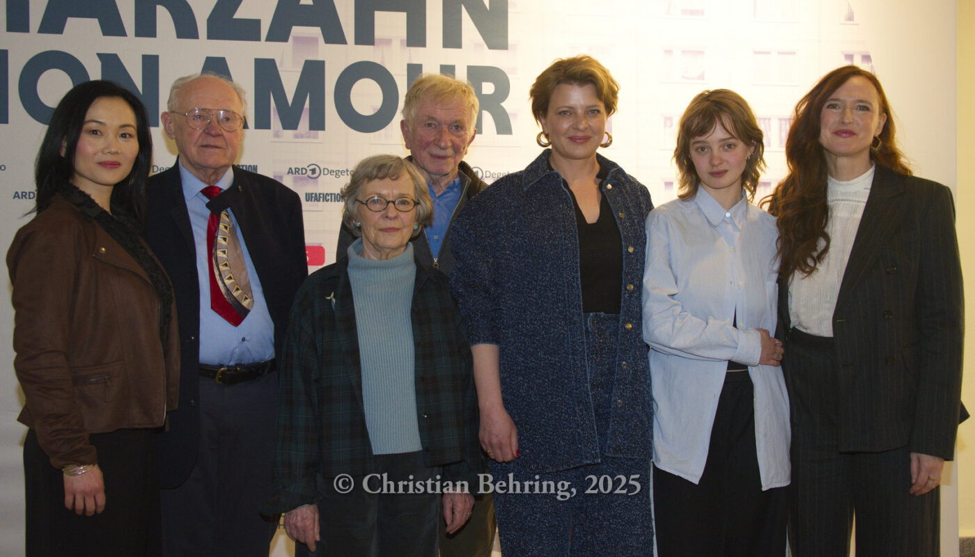 Jördis Triebel, Deborah Kaufmann, Yvonne Yung, Hee Bormann, Maja Bons, Hermann Beyer, Monika Lennartz, Carl Heinz Choynski, "MARZAHN MON AMOUR" (ARD-Serie, ab 14.03.2025 in der mediathek, 21.0332025 im ERSTEN), Presseevent im Freizeitforum Marzahn, Berlin, 06.03.2025