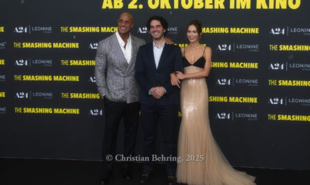 Dwayne Johnson, Emily Blunt und Regisseur Benny Safdie, "THE SMASHING MACHINE", Red Carpet zur Deutschland-Premiere im ZOO PALAST, Berlin, 22.09.2025
