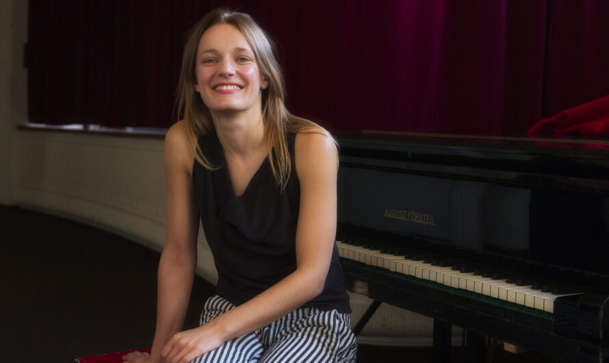 Die Schauspielerin Hanna Hilsdorf über „naked“