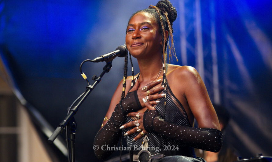 Dominique Fils-Aimé – Neues Album – Neue Tour