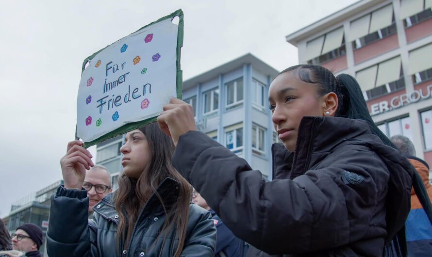 GIRLS DON`T CRY – NEU IM KINO