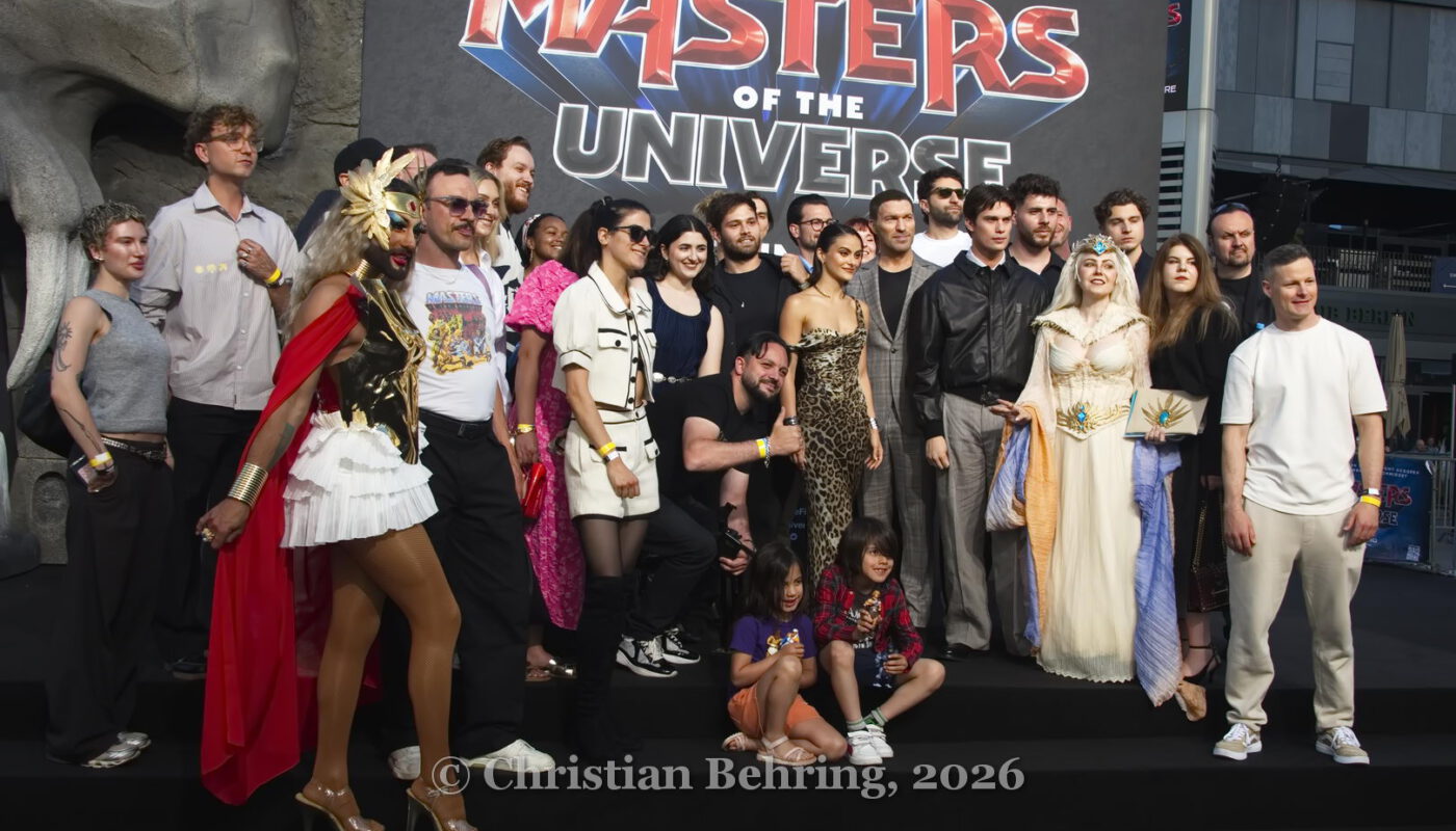 Darsteller Nicholas Galitzine und Camila Mendes, Regisseur Travis Knight, mit Crew und Fans, "MASTERS OF THE UNIVERSE", Deutschlandpremiere, UCI LUXE Eastside Gallery, Berlin, 28.05.2026