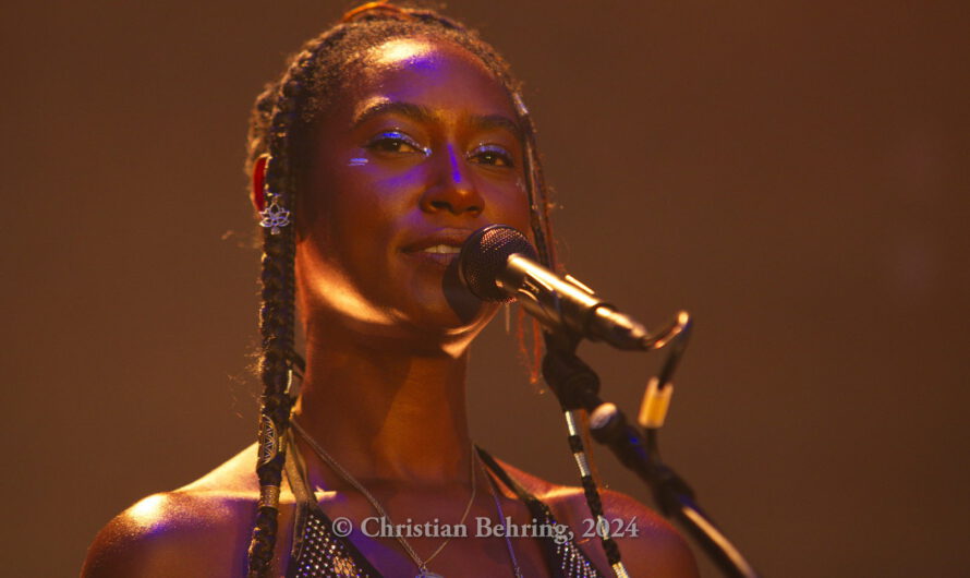 Dominique Fils-Aime im Gretchen